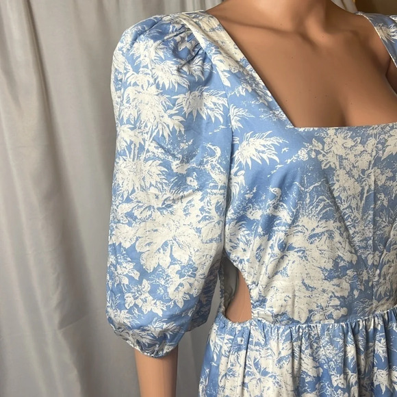 WAYF Midi Floral Western Dress Size M Cut Out Preppy Balloon Sleeve - Picture 8 of 13
